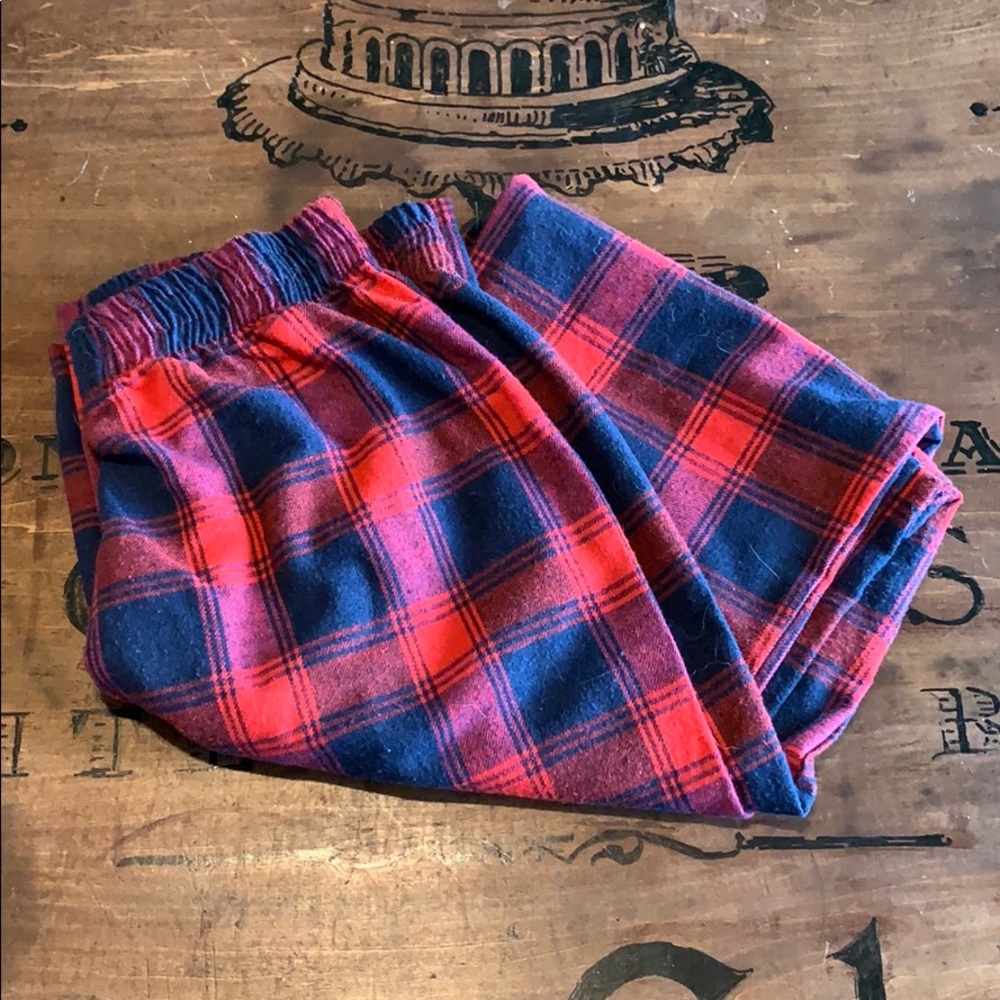 Like-new plaid pajamas pants